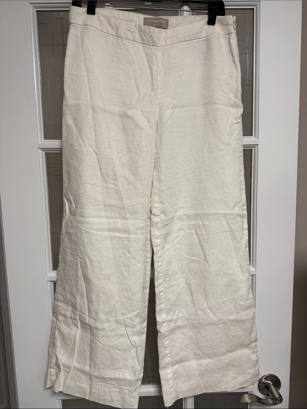Banana Republic Cream Straight-Leg Pants